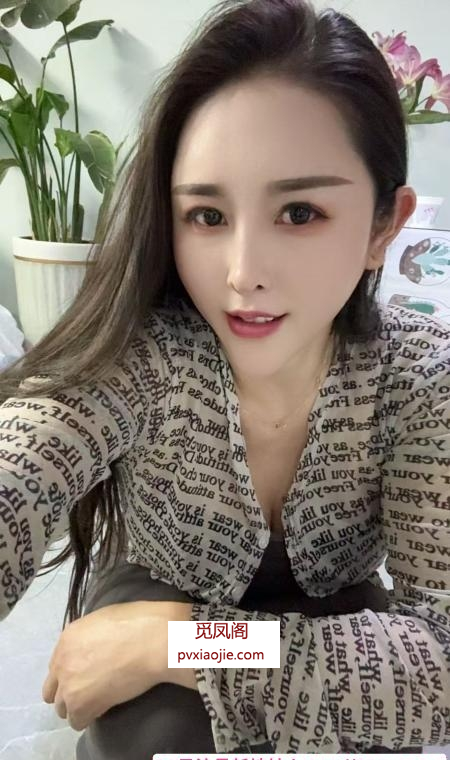 巨乳骚货